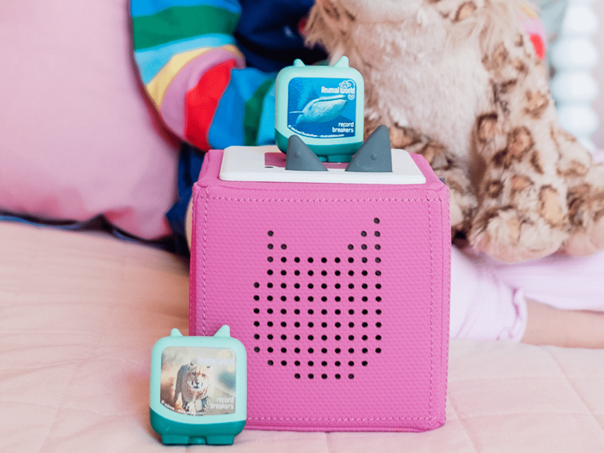 Animal-World_-Record-Breakers-11000881-TB2LifestyleImage.png