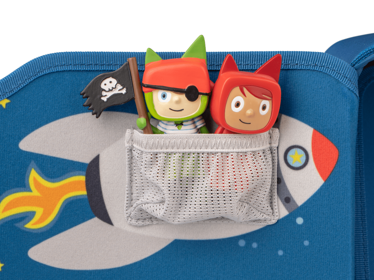 Blast-Off-Carrying-Case-Max-10002421-TB2Hero7.png