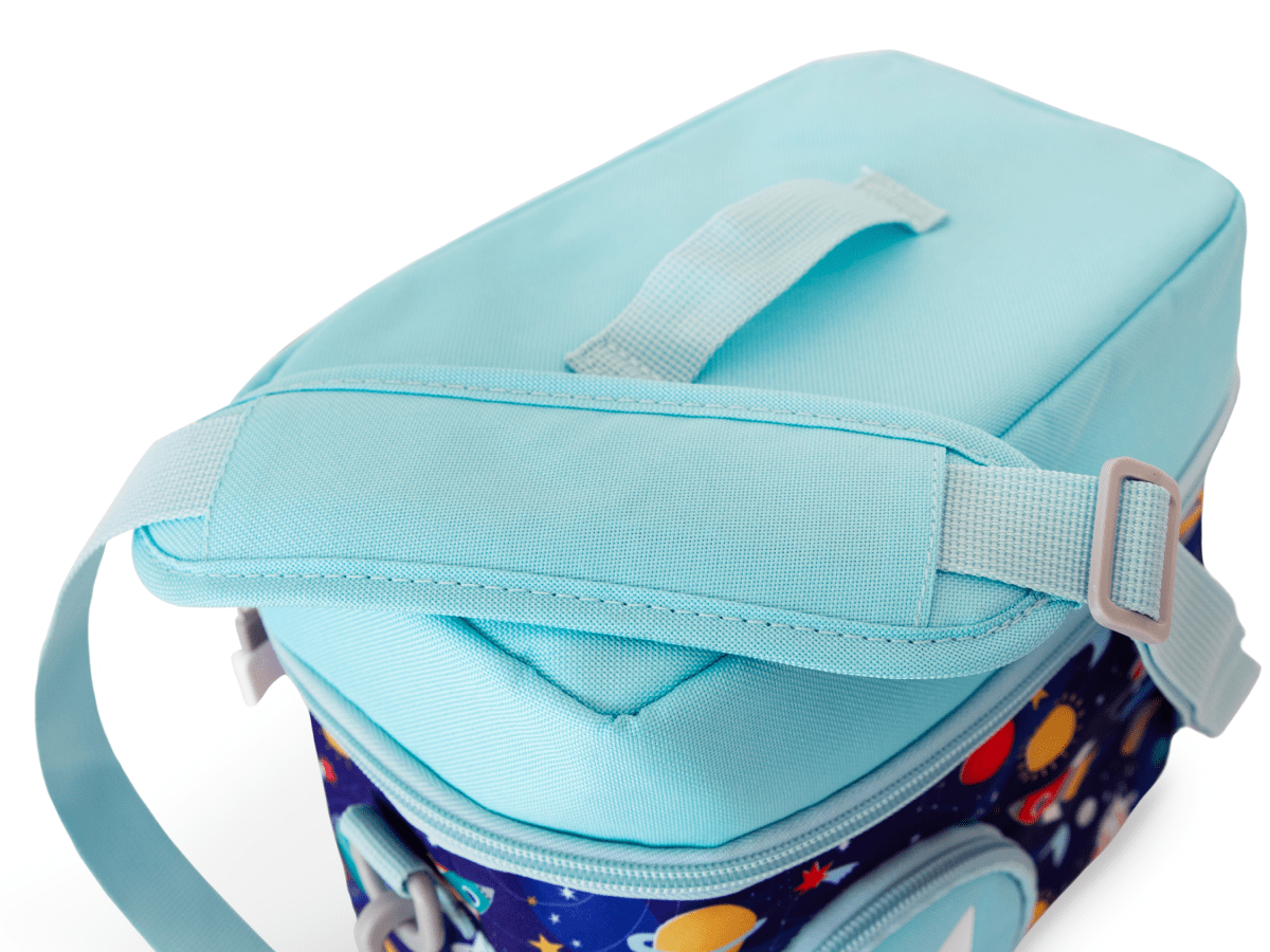 Blue-Listen-_-Go-Bag-10003174-TB2Hero5.png
