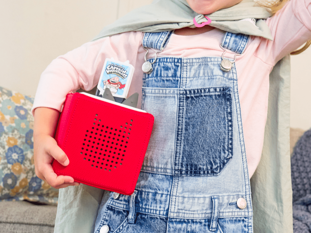 Captain-Underpants-11001973-TB2LifestyleImage.png