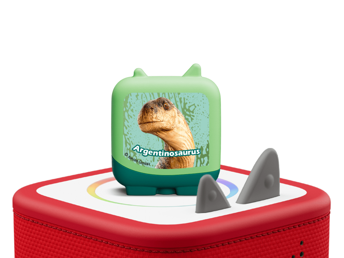 Gentle-Giant-Dinosaurs-11000712-TB2Hero1.png
