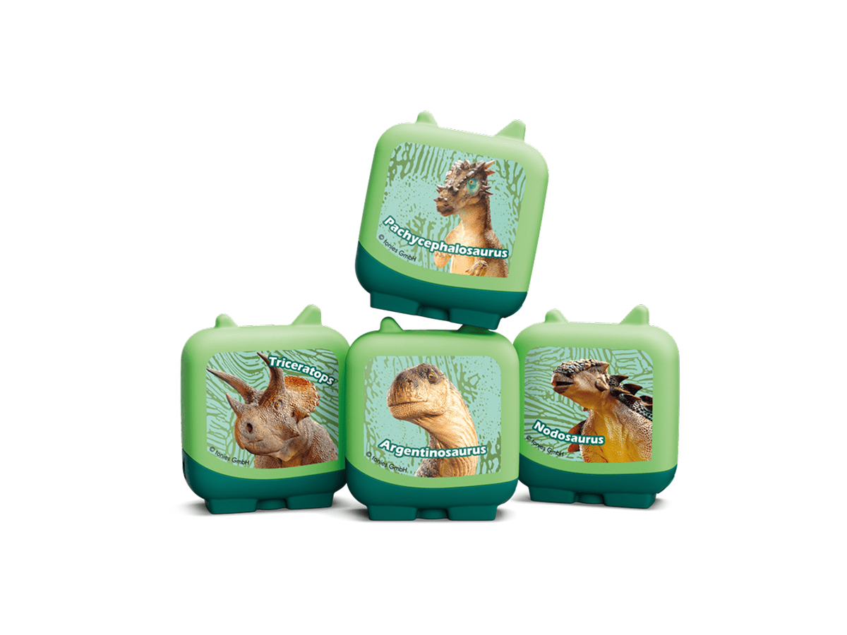 Gentle-Giant-Dinosaurs-11000712-TB2Hero2.png