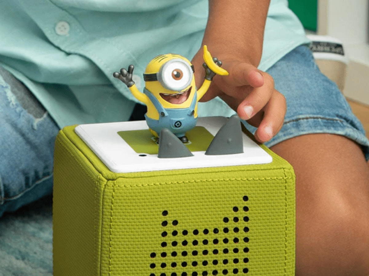 Minion-10000504-TB2LifestyleImage.png