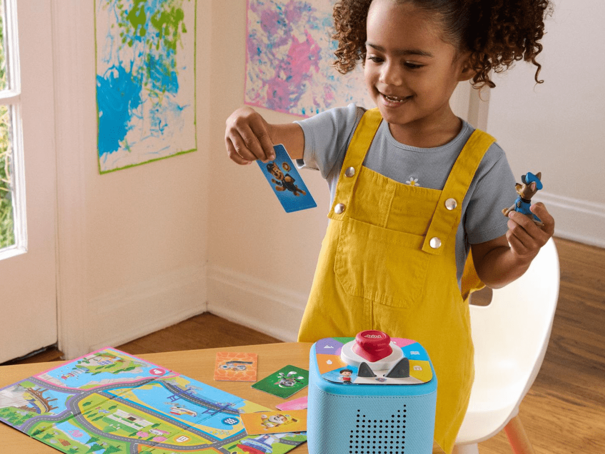 PAW-Patrol-Play-Set-Sky-Blue-11002965-TB2LifestyleImage.png