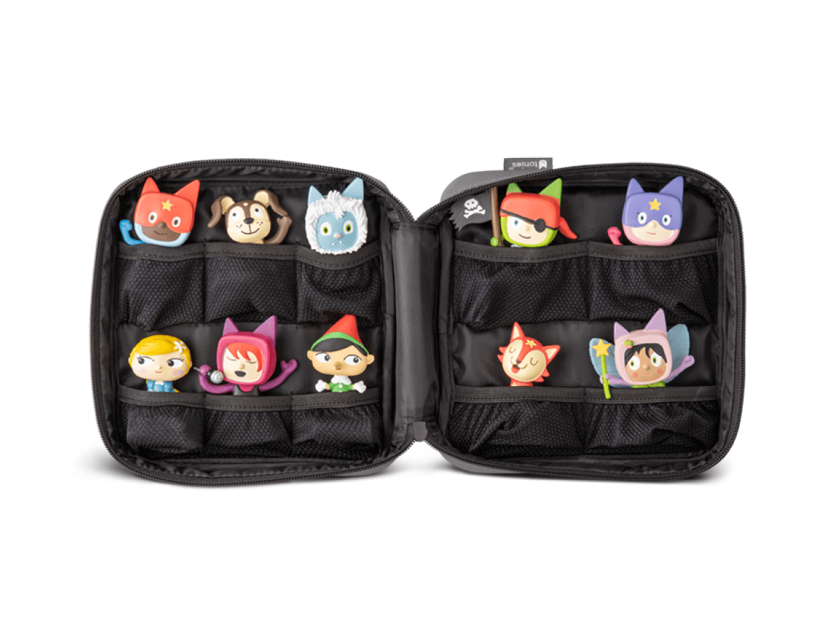 Red-Carrying-Case-10001201-TB2Hero2.png