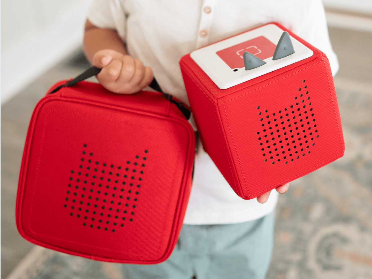 Red-Carrying-Case-10001201-TB2LifestyleImage.png