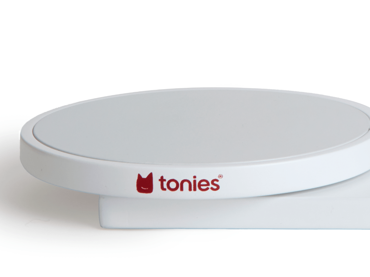 Storage-Tray-11003320-TB2Hero2.png