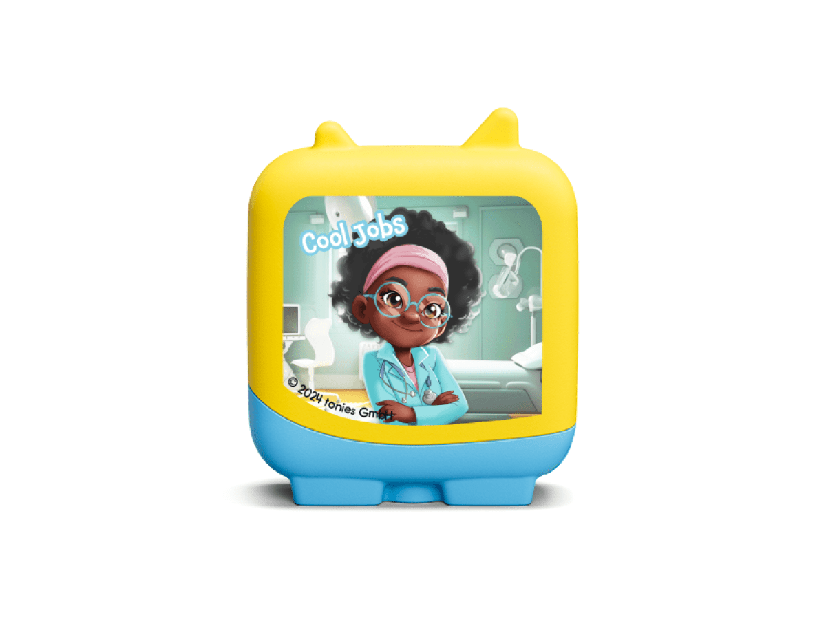 Wildlife-Photographer-and-Doctor-11001837-TB2Hero3.png