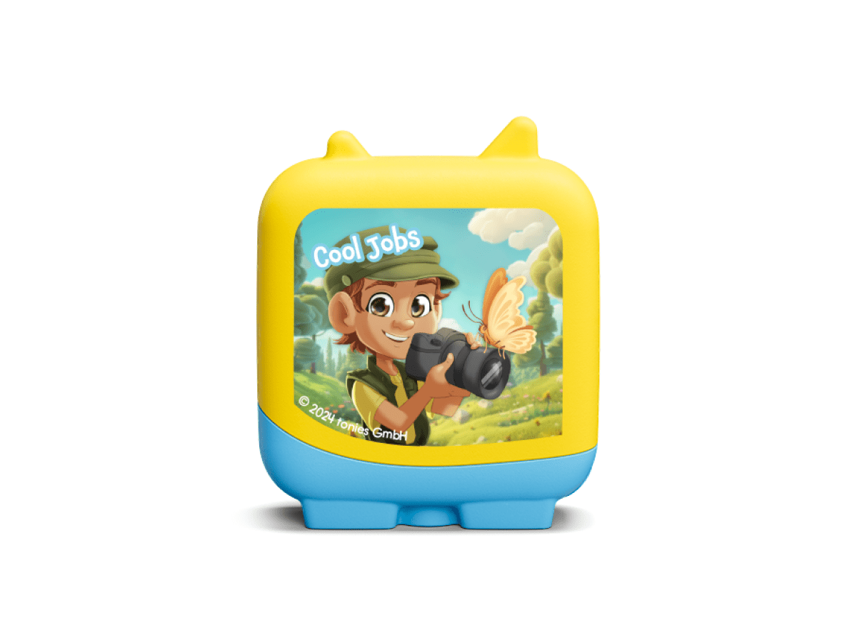 Wildlife-Photographer-and-Doctor-11001837-TB2Hero4.png