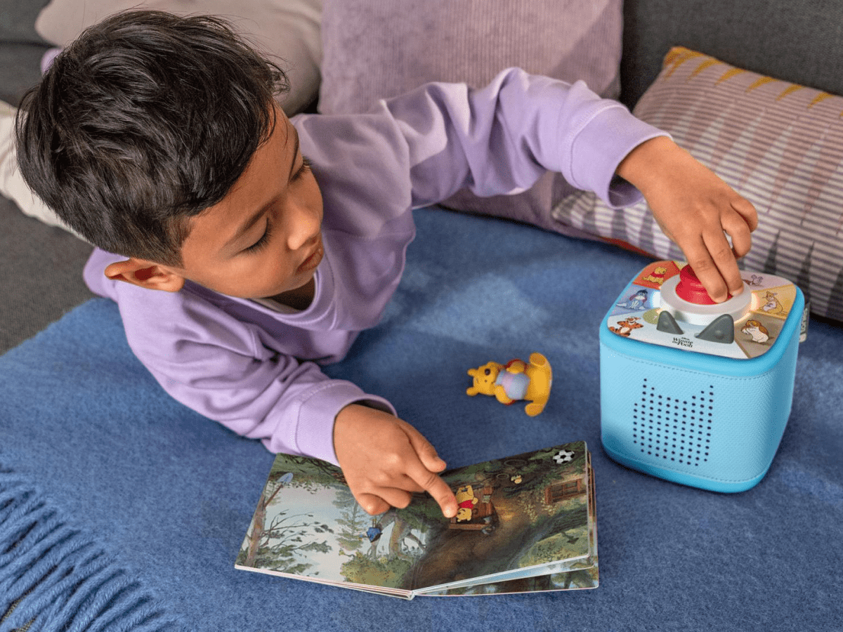 Winnie-the-Pooh-Play-Set-Sky-Blue-11003525-TB2Hero2.png