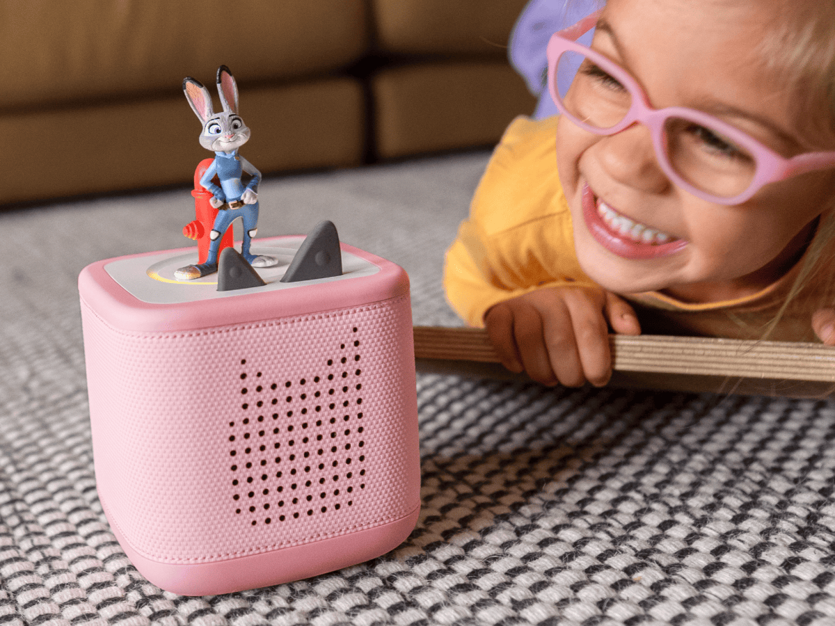 Zootopia-11002285-TB2LifestyleImage.png